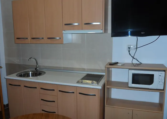 Affittacamere Via Del Caminante 4*